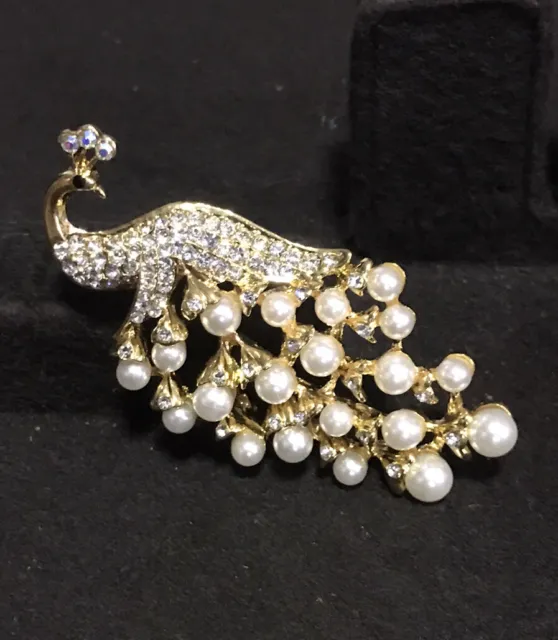 Betsy Johnson Peacock Pin, Gold Color, With Clear Stones & Faux Pearls Exc Cond.