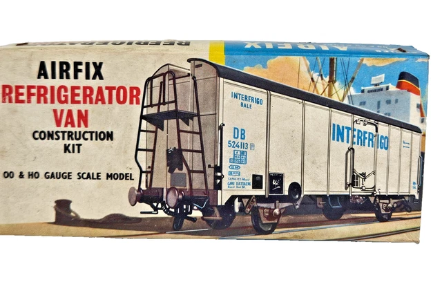 AIRFIX REFRIGERATOR VAN Construction Kit 00/H0 Gauge Model Railway ...