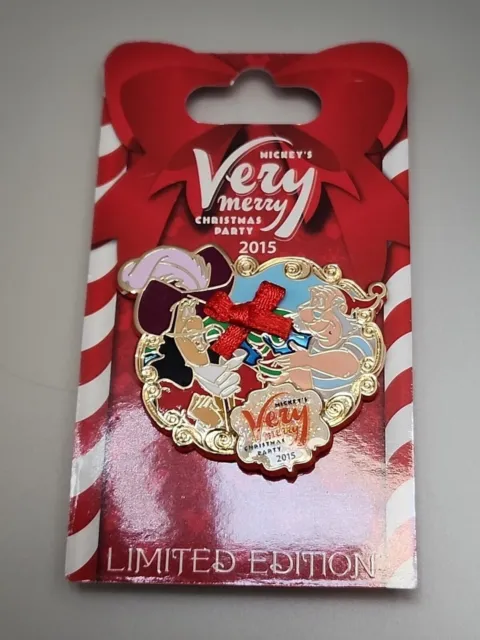 2015 Disney Mickey's Very Merry Christmas Party Pin Hook Smee Peter Pan LE