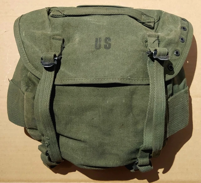 Sac à Dos / Buttpack US Army Vietnam - Modèle M-1956 Avec Bretelle De Transport - Neuf