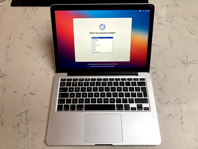 Apple laptop MacBook Pro 2014 13" Apple laptop MacBook Pro 2014 13"
