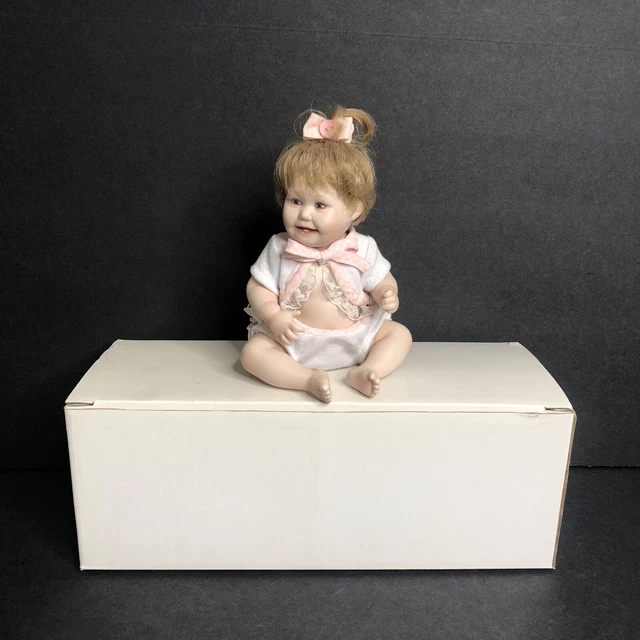 Ashton Drake Titus Tomescu Collection 5 1/2" Cute as a Button Mini Doll
