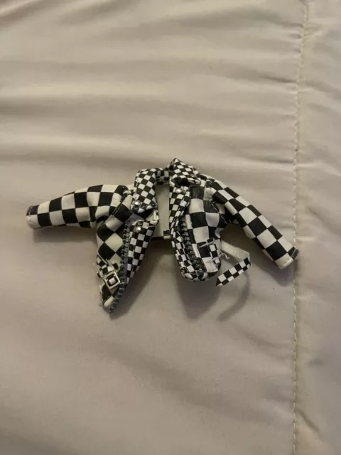 LOL Surprise Dolls OMG DOLL Clothing NEONLICIOUS NEON QT Pleather Checker Jacket
