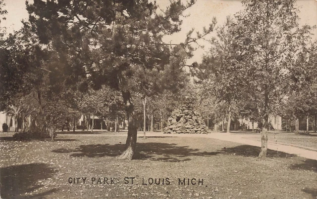St. Louis Michigan City Park MI RPPC Real Photo  View Postcard LP87