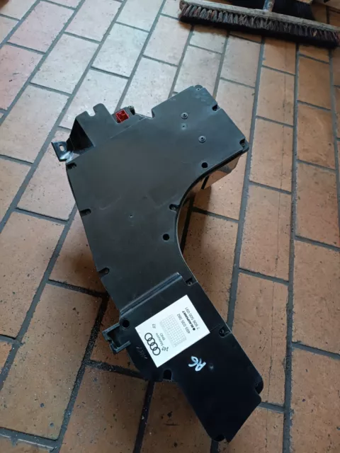 Original Audi A6 4B C5 Basse Boite Subwoofer Arrière Coffre 4B5035382