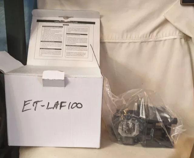 ET-LAF100 Lamp & Housing for Panasonic Projectors