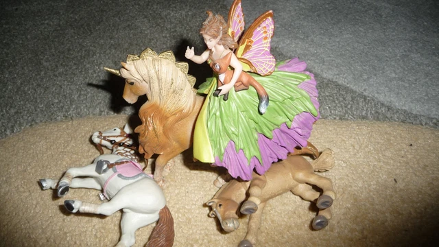 Gros Lot De Figurines Chevaux PAPO (pouliches, Juments) + Personnages - Années 2008 à 2013 - Occasion