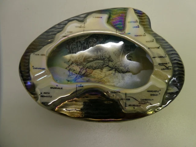 VINTAGE AUSTRALIAN POTTERY Wembley Ashtray Bowl Map Kangaroos Lustre ...