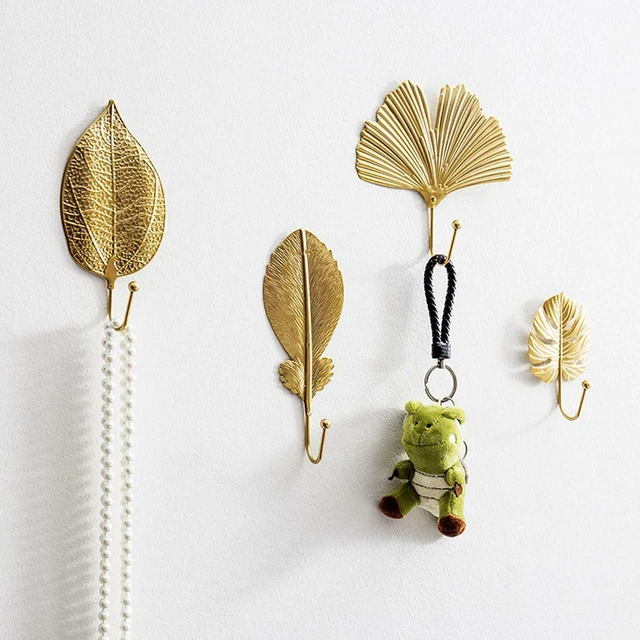 Unique artistic style Gold Leaf Wall Hook Feather Coat Hook Bag Hook Art Decor
