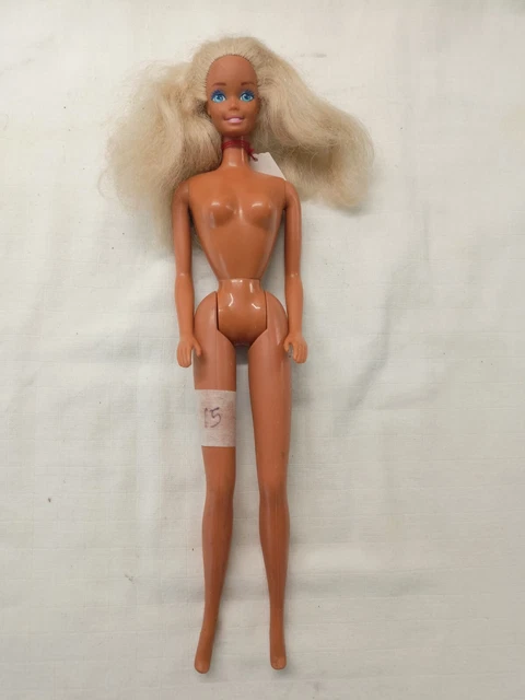 Poupée mannequin Barbie ancienne vintage collector sortie du grenier N°15
