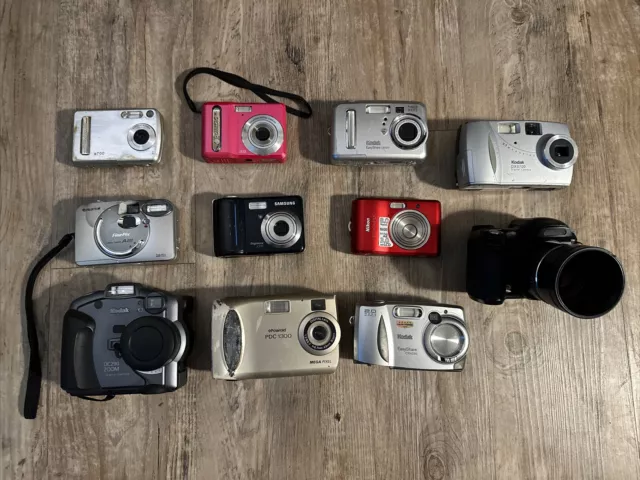 Lot of 11 Nikon, Kodak, Samsung, Polaroid, Fujifilm Digital Cameras For Parts