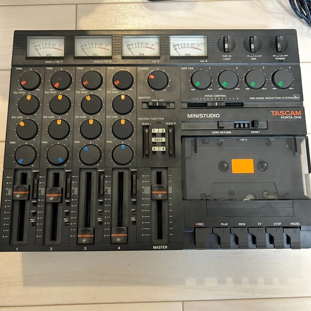 TASCAM PORTA 07 マルチトラックレコーダー TASCAM PORTA 07 Ministudio 4 Track Cassette Recorder for