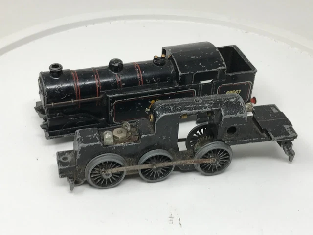 Vintage Hornby-Dublo Edl17 3-Rail  Loco 0-6-2 '69567'..No Motor