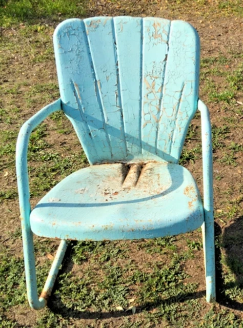 Vintage Style Metal Clam Shell Patio Chair - Retro Spring Base For Lawn, Porch, Deck - Crosley/Mercury Row