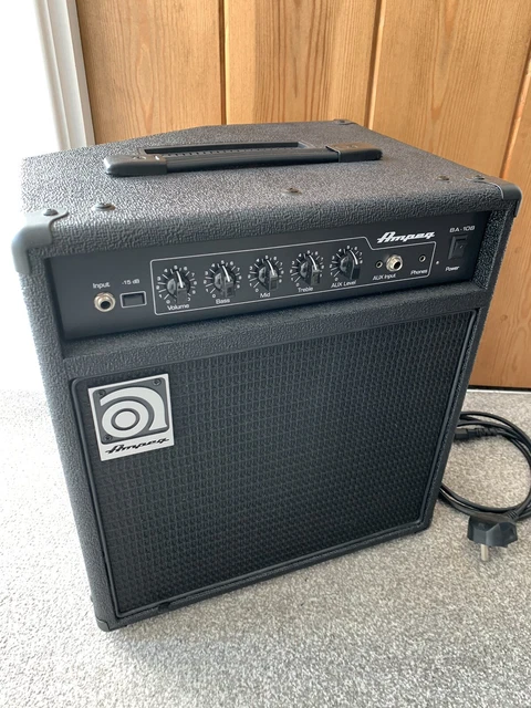 AMPEG BA108 V2 Bass Combo Practice Amp