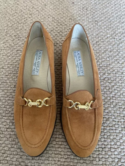 Vintage Laura Ashley Suede Flats Made In Italy Size 40
