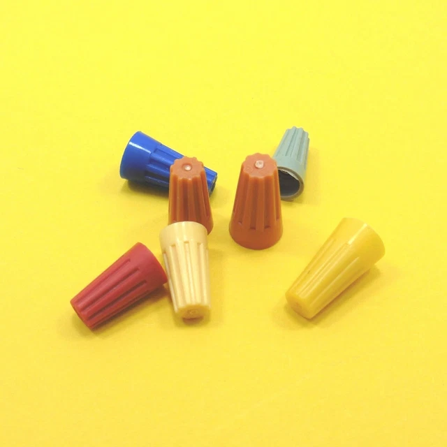 PLASTIC TWISTING CABLE Nuts Turning Connector Types and Colors Wire