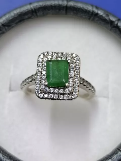 Lovely Natural Green Emerald Womens Ring Sterling Silver 925 Rhodium Ring Ladies