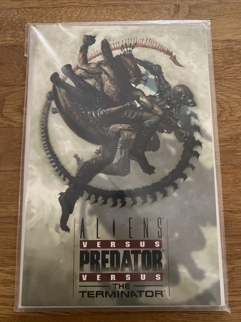 ALIENS VS PREDATOR Vs The Terminator Graphic Novel, Dark Horse Comics £