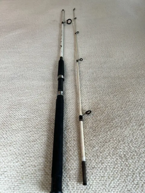 vintage Shakespeare white and green 7 foot medium action spinning rod