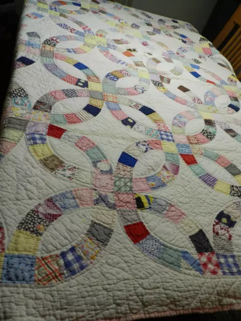 Antique 1930's Double Wedding Ring Handmade Quilt 64" X 75"