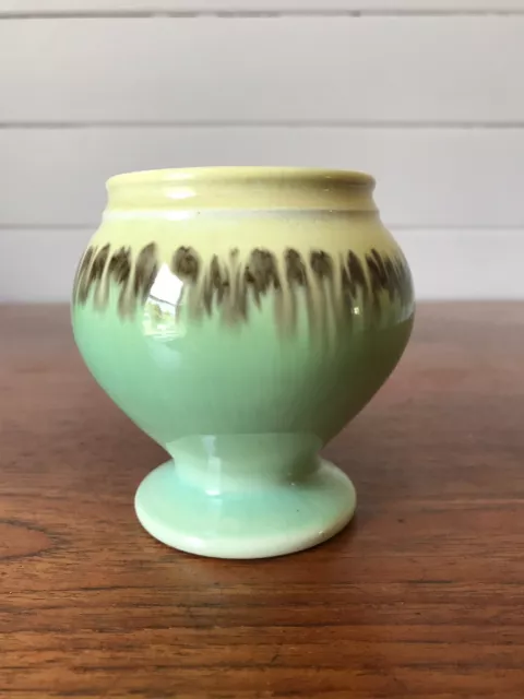 Vintage Newtone Bakewells Art Ware Australian Pottery Vase Made In Australia