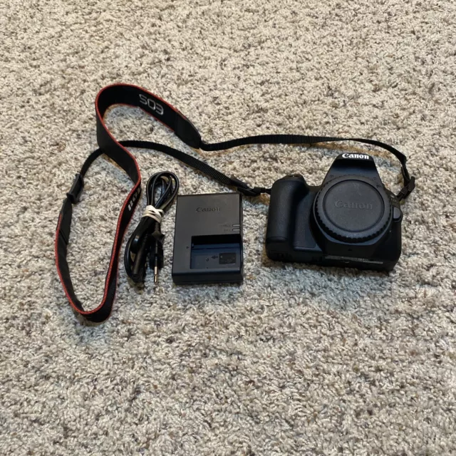 Cámara réflex digital Canon EOS 200D 24,2 MP - negra (solo cuerpo) con cargador