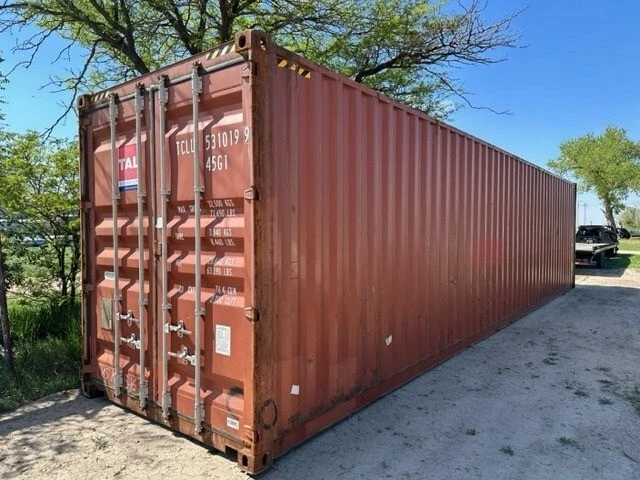 Contact us today to find your perfect container! 20' and 40' used containers!