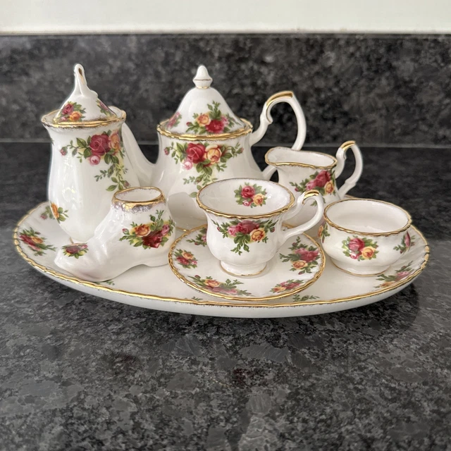 ROYAL ALBERT OLD Country Roses Miniature Tea Set, Teapot, Tray,cup ...