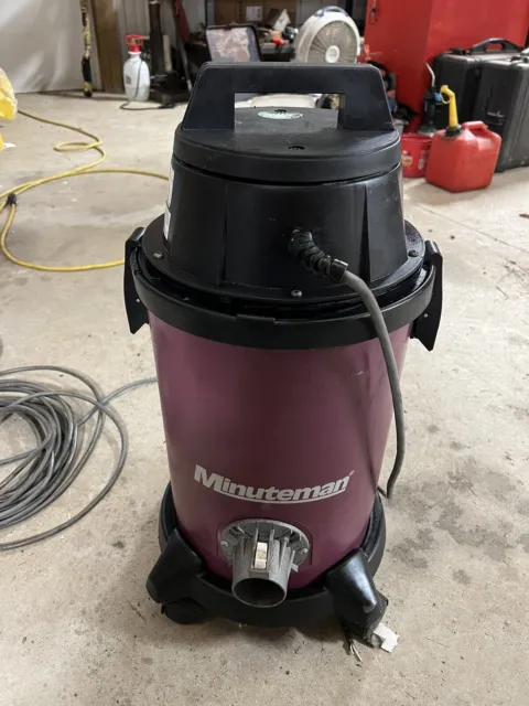Minuteman Lead Vacuum Dry Only 6 Gal. Polyethylene 829117