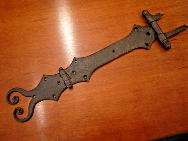 Nice French 18th-19th antique Wrought Iron Hinge probably shutters 22"
