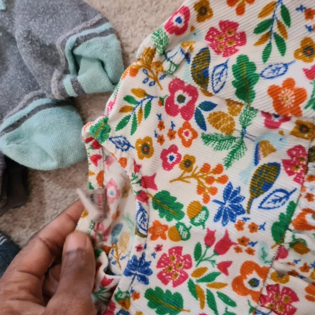 girls clothes bundle 3-4 years VGC 10