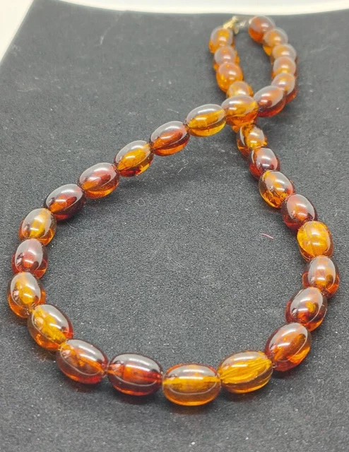 Collier Ancien En Ambre Baltique - Perles Partiellement Facettées, 84 Cm, 120 G (Occasion)