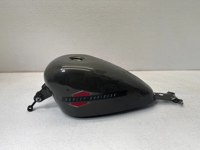 harley sportster 883 gas tank size