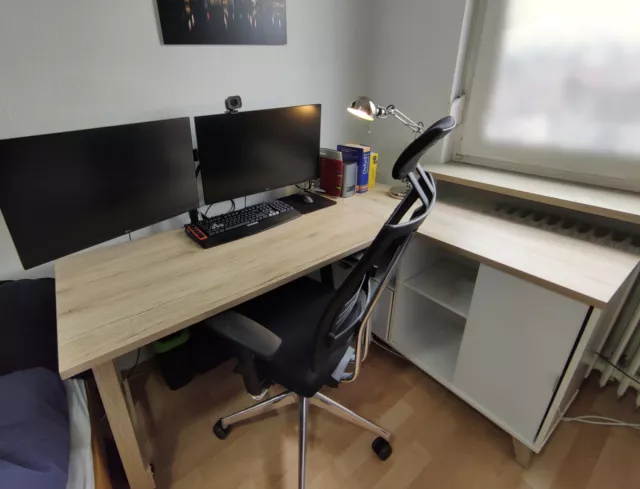 Schöner Voleo Eck-Schreibtisch in Weiß/Eiche