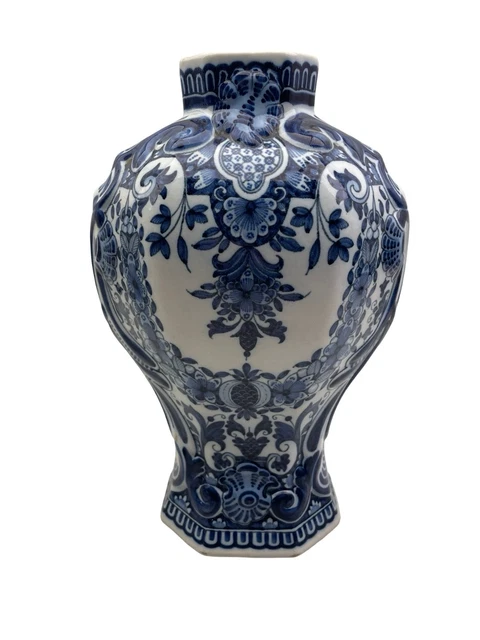 Vase En Faïence De Delft à Décor De Chinoiserie Transitionne