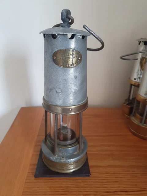 Antique CREMER LAMP no 12 LEEDS  miners lamp