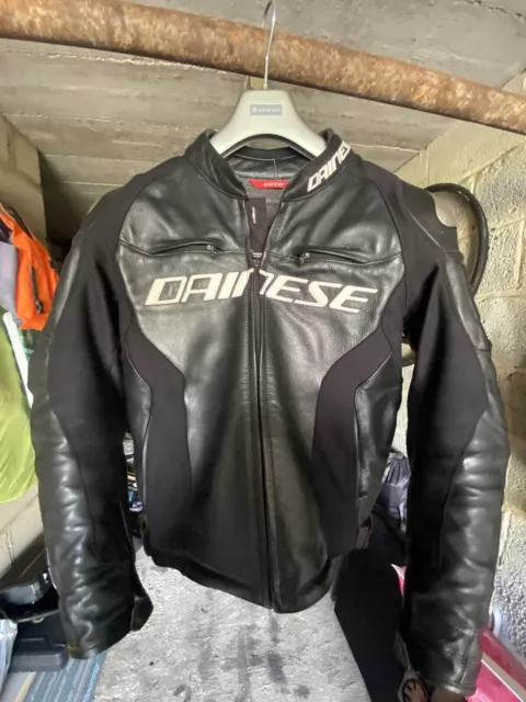 Dainese Racing 3 Leather Motorcycle Jacket size Uk38 Eu 48