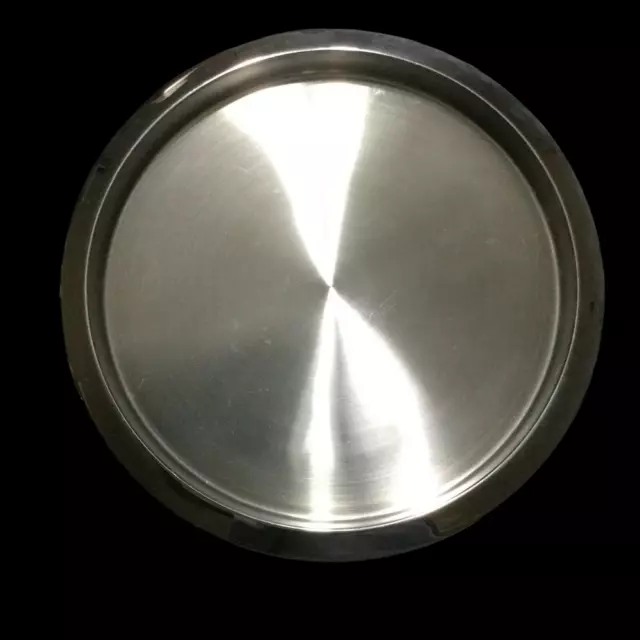 Stainless Steel Heavy Duty Metal Serving Tray Round 13 1/2 Inches Diameter