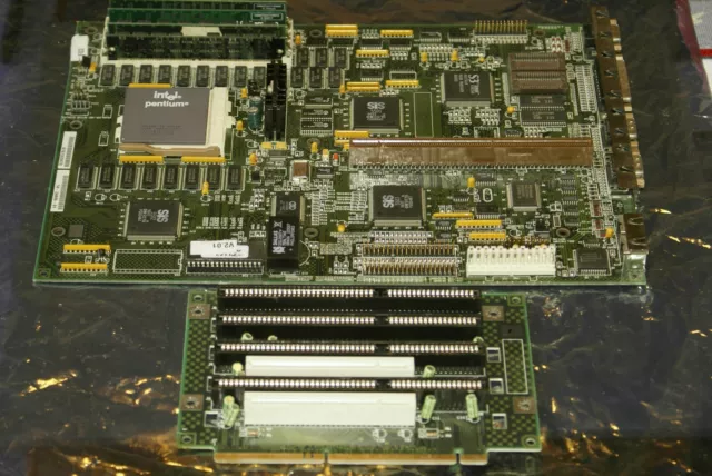 Mainboard Bundle DEC Digital Venturis 575 + Riser Card + P1 CPU + 64MB Ram So.5