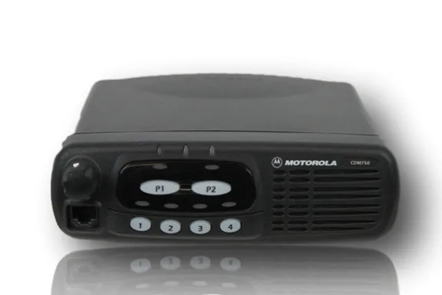 Motorola CDM750 VHF Lowband 4 CH 42-50 Mhz