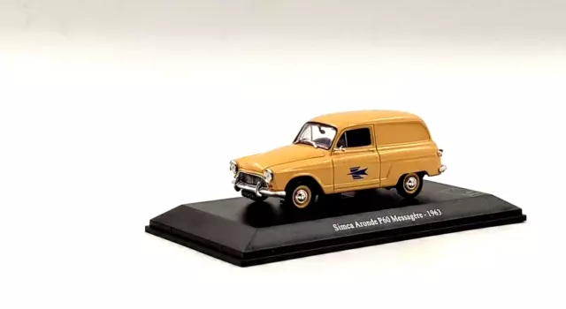 Simca Aronde P60 Messagere La Poste 1963 1/43 Universal Hobbies Uh