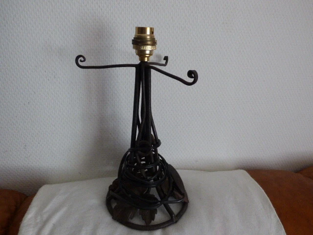 ANCIEN PIED DE Lampe En Fer Forge / 29 Cm EUR 29,00 - PicClick FR