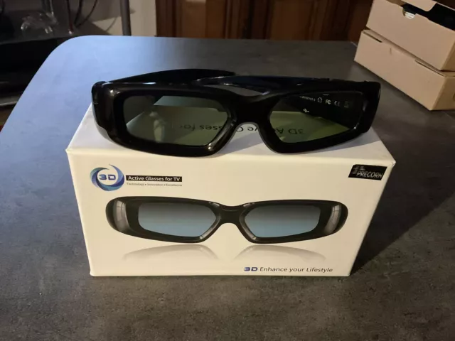 3- D Brille  4 Stück