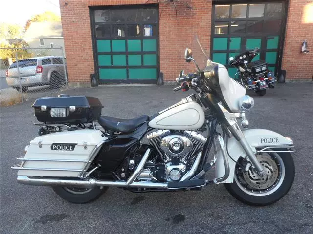 2006 Harley Davidson Flhtpi
