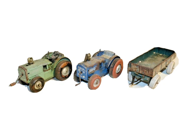 Gama Mangold 2 Stück Traktoren + 1 Hänger Art. 78/2 Holzräder Varianten Gama Mangold 2 Stück Traktoren + 1 Hänger Art. 78/2 Holzräder Varianten