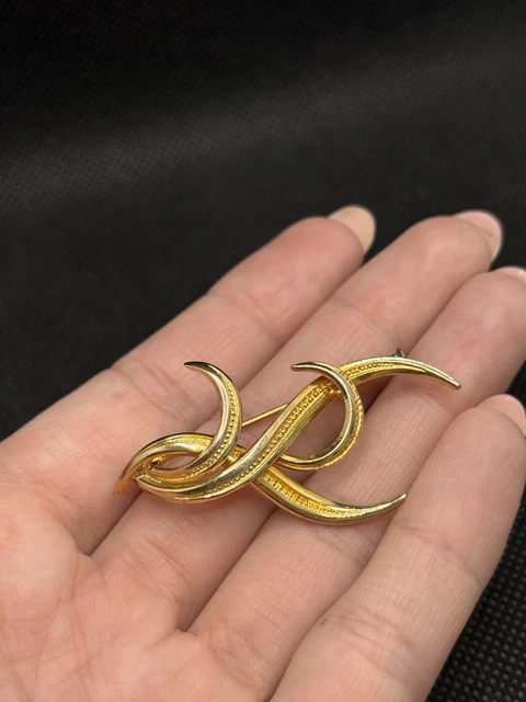 Broche ancienne en plaqué or | Kaufen auf
