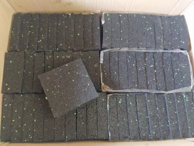 120 Stück Terrassenpad Terrassenpads Terrassenunterlage Gummigranulat 9*9*2 CM