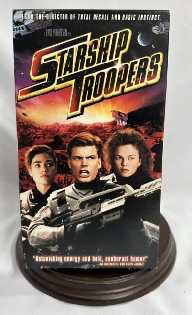 Starship Troopers VHS 1998 Closed Captioned Neil Patrick Harris Classic Movie