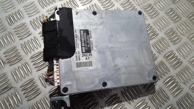 TOYOTA YARIS VERSO 2001 ECU Engine Computer (Engine Control Unit ...